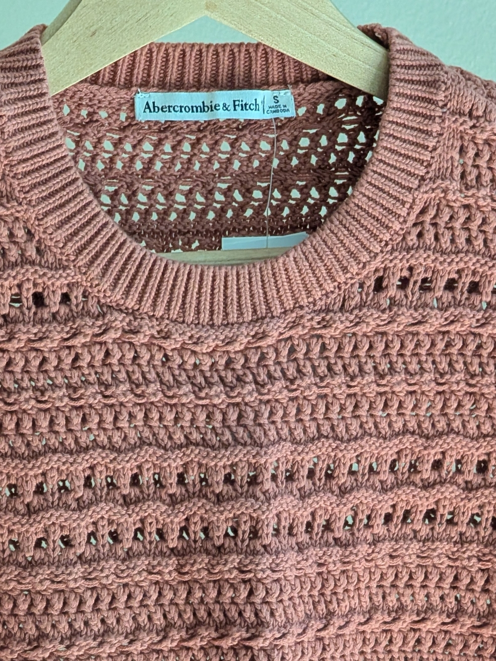 NWT Abercrombie & Fitch Textured Open Stitch Crewneck Sweater In Rose Pink - S - Picture 8 of 12